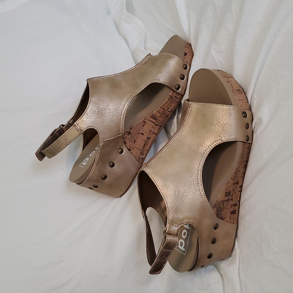 Brand new, never worn sandals.